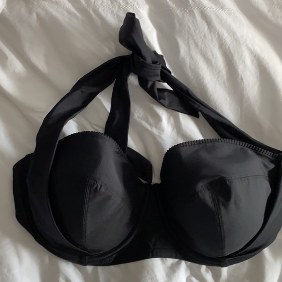 Black swim halter top - Picture 2 of 4